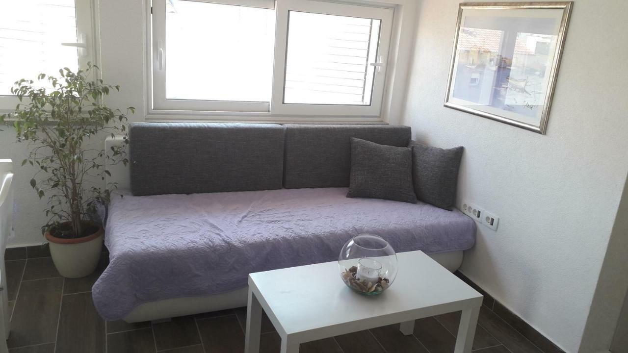 Apartmani Zilic Дуги-Рат Экстерьер фото